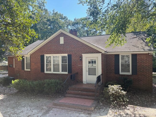 property at 3468 Hanson Ave