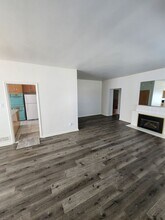 5287 W 3500 S in West Valley City, UT - Building Photo - Building Photo