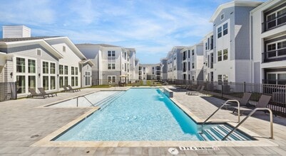 12752 E Houston Rd in Houston, TX - Building Photo - Building Photo