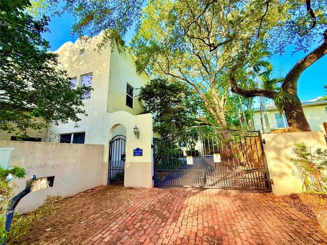 property at 3071 Center St