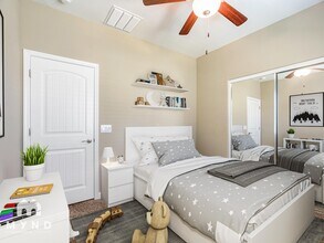 1367 S Country Club Dr in Mesa, AZ - Foto de edificio - Building Photo