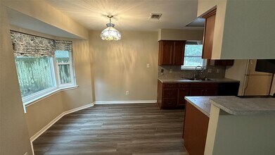 13 N Deerfoot Cir in Spring, TX - Building Photo - Building Photo