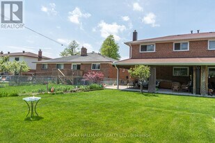 243 Apache Trail in Toronto, ON - Building Photo