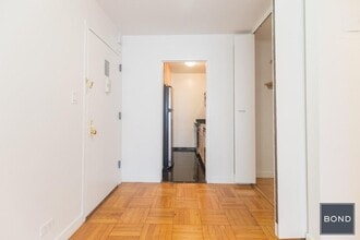 145 Fourth Avenue in New York, NY - Building Photo - Building Photo