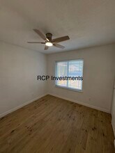 3727 W Avenue K11 in Lancaster, CA - Building Photo - Building Photo