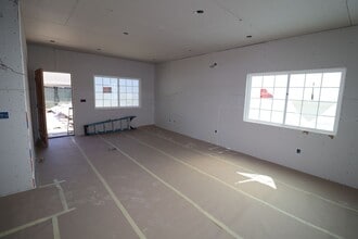 684 N Cambridge St in Orange, CA - Building Photo - Building Photo