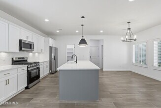 4512 Mark Avizo in El Paso, TX - Building Photo - Building Photo