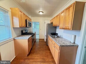 1087 Buttonwood Ave in Bensalem, PA - Building Photo - Building Photo