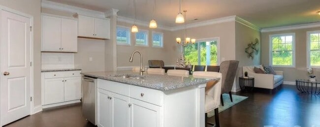 758 Latrobe Dr in Iron Station, NC - Building Photo - Building Photo