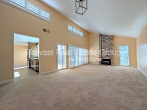 1155 Holly St in Alameda, CA - Building Photo - Building Photo