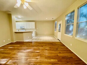 23 Summer Haze Cir in Spring, TX - Building Photo - Building Photo