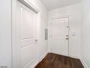 90 Clinton Ave in Newark, NJ - Building Photo - Building Photo