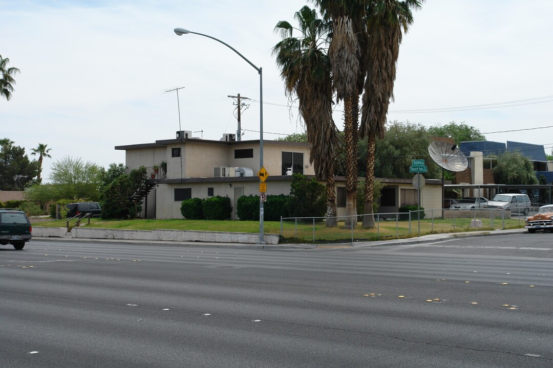 3414 Sylvia St in Las Vegas, NV - Building Photo