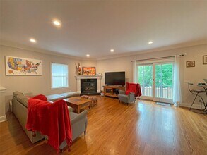 622 Wood St in Mamaroneck, NY - Building Photo - Building Photo