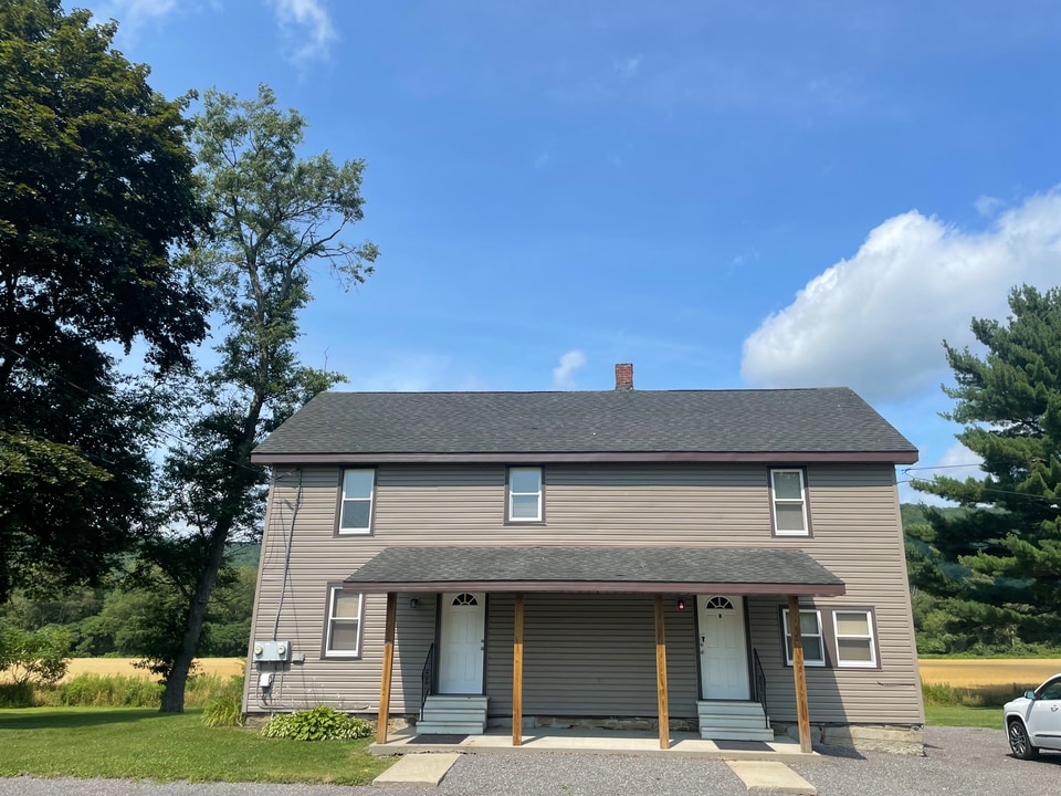 4737 NY-353 in Salamanca, NY - Building Photo