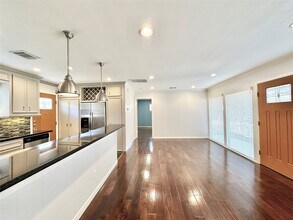 22 Champions Colony W in Houston, TX - Building Photo - Building Photo