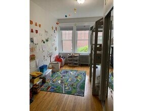 399 Washington St in Brookline, MA - Building Photo - Building Photo