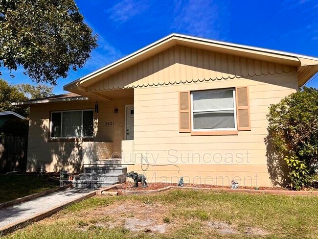 property at 2621 40th Ave N