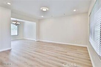 3058 Blondell Pl in Thousand Oaks, CA - Building Photo - Building Photo