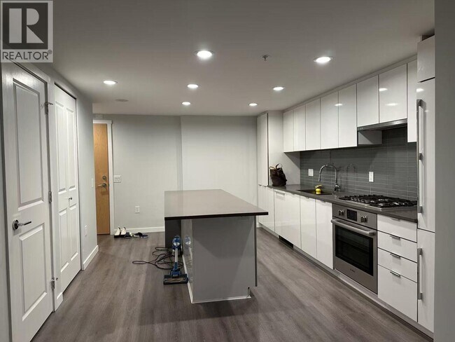 3333 Brown Rd in Richmond, BC - Building Photo - Building Photo