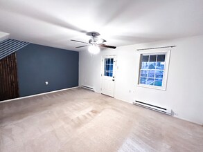 305 Rock Spring Dr SW in Leesburg, VA - Building Photo - Building Photo