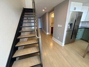 250 Clara St in San Francisco, CA - Building Photo - Building Photo