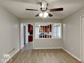 2870 Woodhollow Ln, Unit 233 in Jonesboro, GA - Foto de edificio - Building Photo