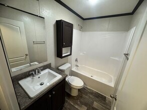 232 Maple in Highland, MI - Building Photo - Building Photo