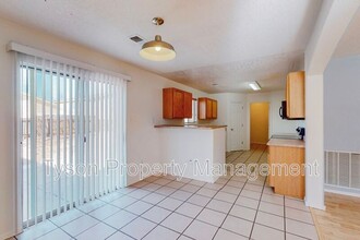 5305 River Ridge Ave NW in Albuquerque, NM - Building Photo - Building Photo