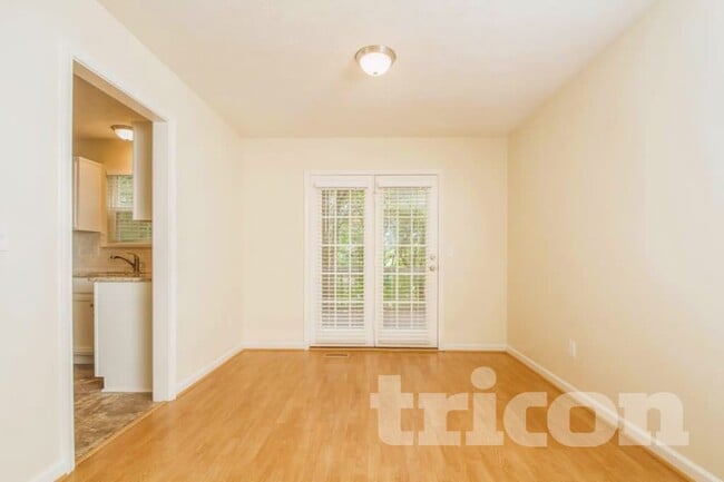 3212 W Yorkshire Ct in Mount Juliet, TN - Foto de edificio - Building Photo