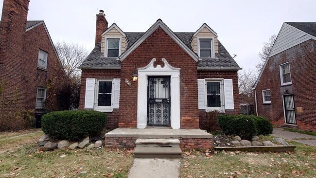 property at 11056 Wayburn St