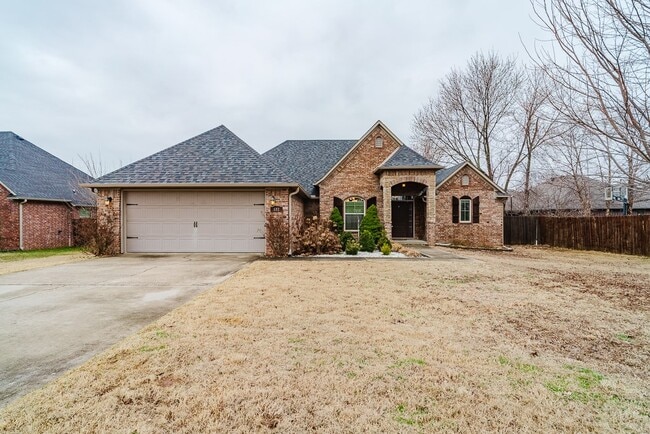 602 SW Barn Valley Rd in Bentonville, AR - Building Photo - Building Photo
