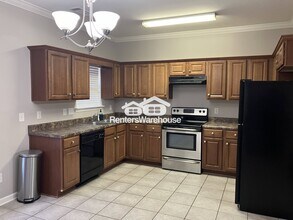 261 Oxmoor Pl in Birmingham, AL - Building Photo - Building Photo