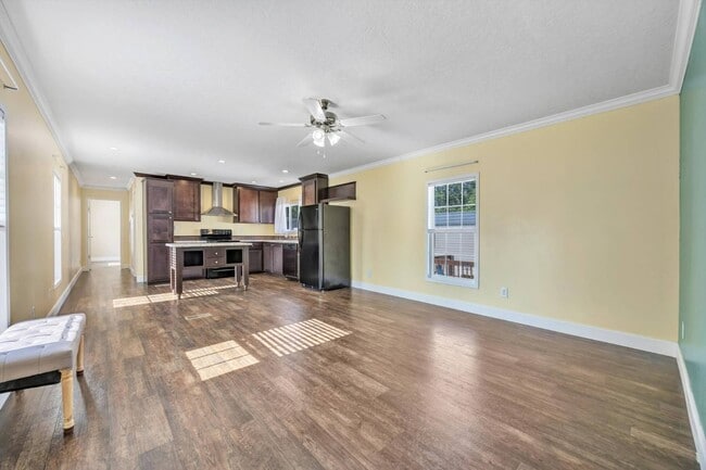 property at 500 Chaffee Rd S