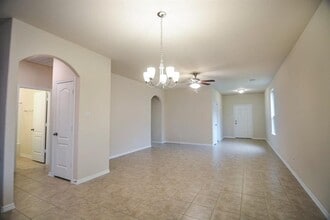 2135 Republic Wy in Missouri City, TX - Building Photo - Building Photo