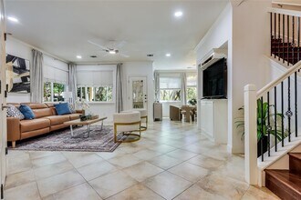 5605 Creek Meadows Cove in Austin, TX - Building Photo - Building Photo