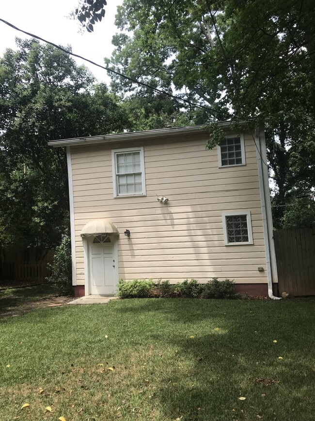 property at 1529 Thomas Ave