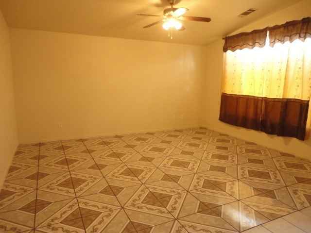 774 W River Oak Ave in Porterville, CA - Building Photo - Building Photo