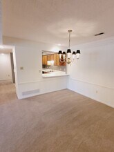 100 Grn Mdws Rd in Columbia, MO - Building Photo - Building Photo