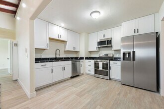 3575 Ethan Allen Ave in San Diego, CA - Building Photo - Building Photo