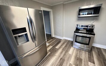 110 N Grant Ave in Indianapolis, IN - Building Photo - Building Photo