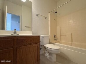 10396 E La Palma Ave in Gold Canyon, AZ - Foto de edificio - Building Photo