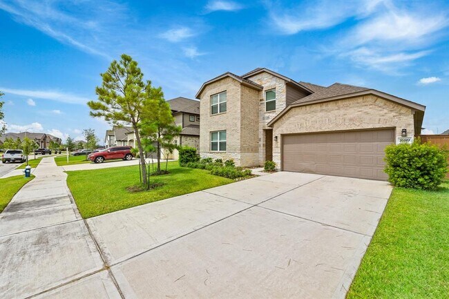 property at 1689 Daylight Lk Dr