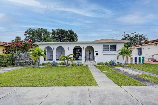 property at 2721 SW 30th Ave