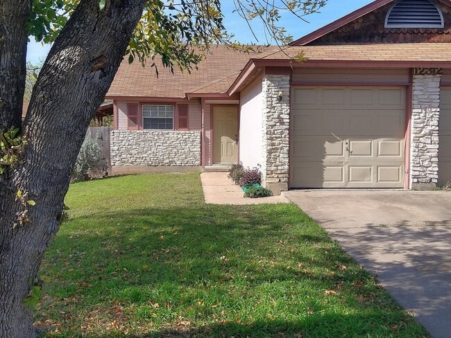 12312 Dellrey Dr, Unit A