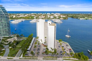 1200 S Flagler Dr in West Palm Beach, FL - Building Photo