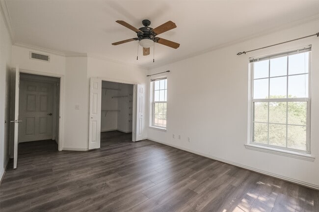 property at 2111 Welch St