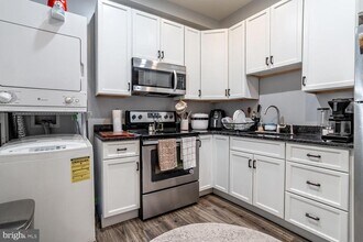 116 S Fellowship Rd in Maple Shade, NJ - Building Photo - Building Photo