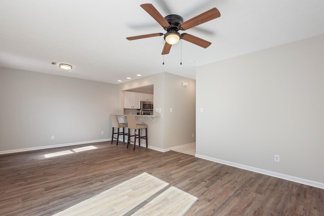 2909 La Villas Dr in Knoxville, TN - Building Photo