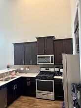 2214 S Lakeline Blvd in Cedar Park, TX - Building Photo - Building Photo